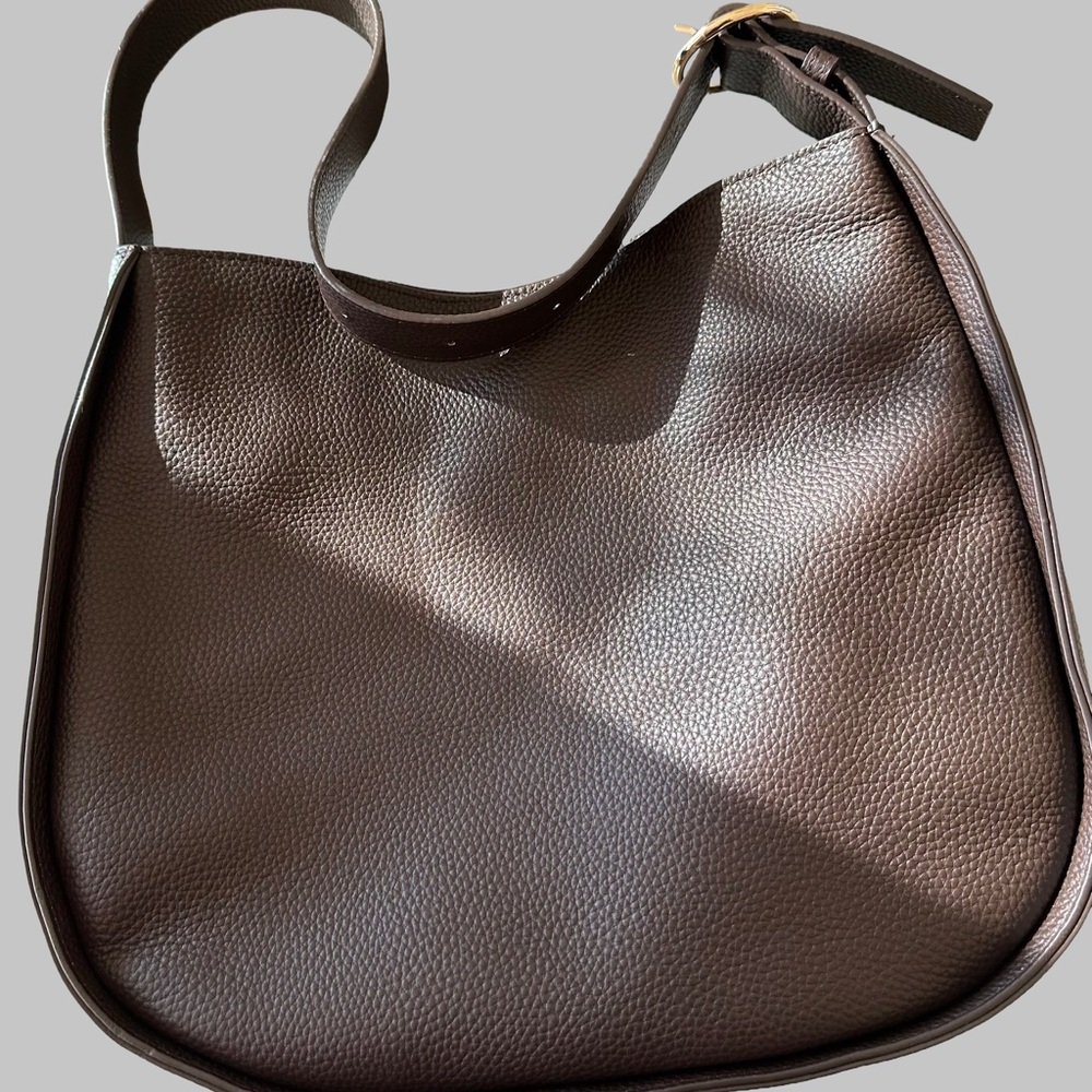 Elegant Tote Le Monde Brown Leather Shoulder Bucket Bag - Picture 2 of 7